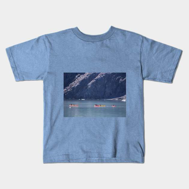 USA. Alaska. Canoeing. Kids T-Shirt by vadim19